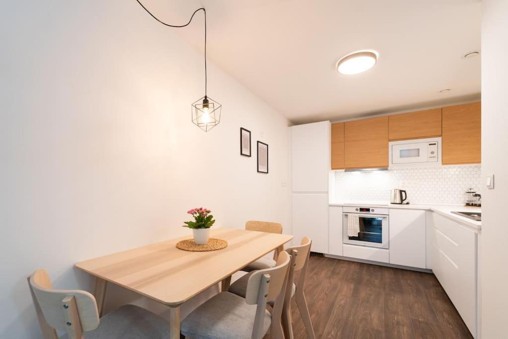 City Park Apartment - Brünn Exterior foto
